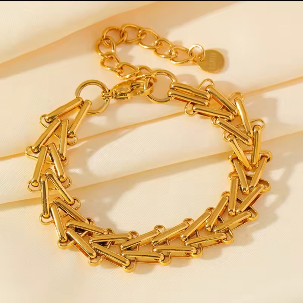 18k gold plated stainless steel Bracelet
